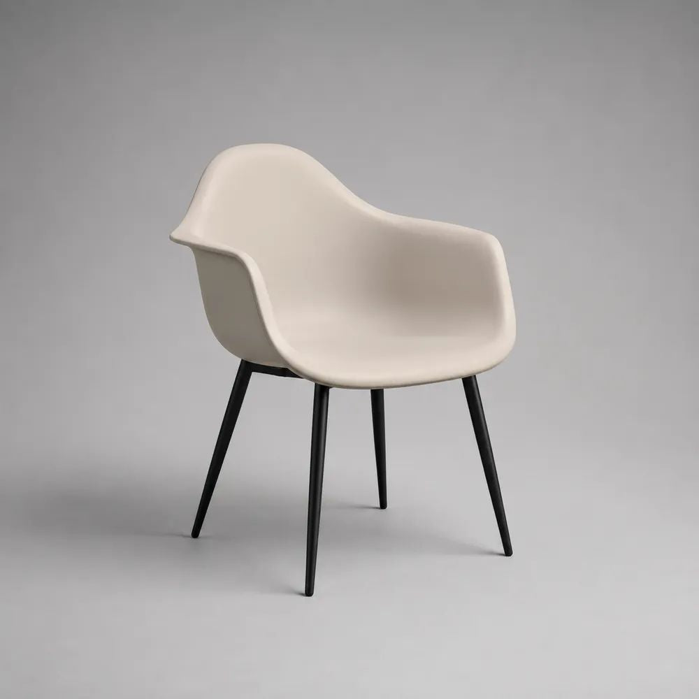 Sedia da pranzo con braccioli in polipropilene e acciaio, beige e nera, 62 x 60 x 82 cm